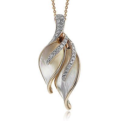 Mother Of Pearl Color Pendant EFP929 202475