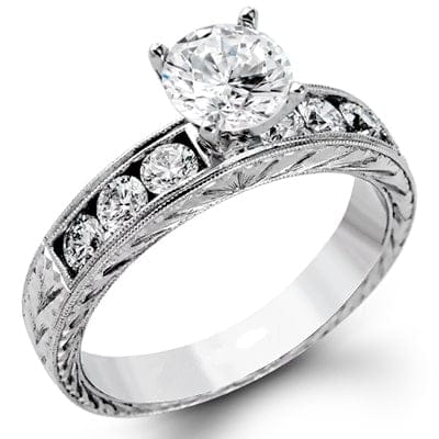 Vintage style Engagement Ring EFR280